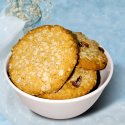 Oatmeal Raisins Cookies
