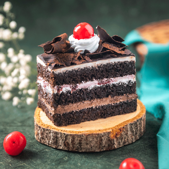 BLACK FOREST PASTRY RECIPE I EGGLESS & WITHOUT OVEN - YouTube